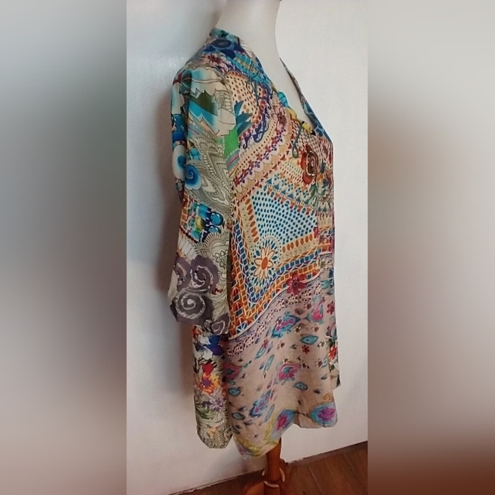 JOHNNY WAS FLORAL RAYON BLOUSE - Picture 5 of 10